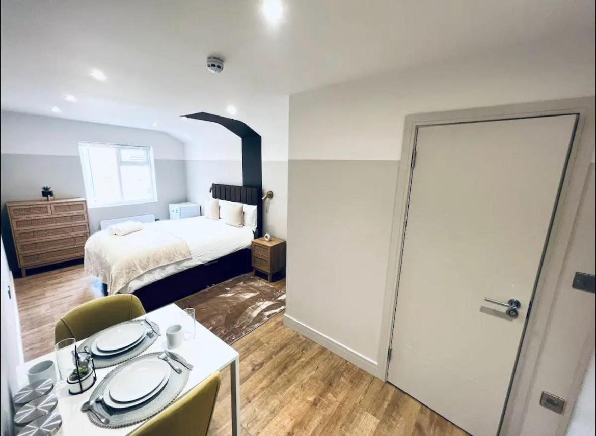 London South Charming Ensuite Look Like Hotel Designer Room Εξωτερικό φωτογραφία