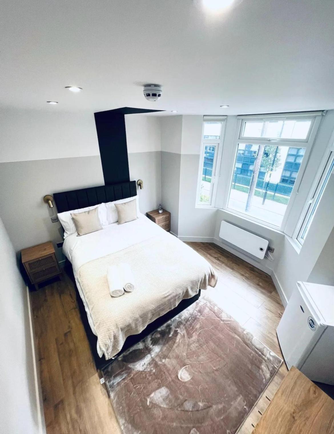London South Charming Ensuite Look Like Hotel Designer Room Εξωτερικό φωτογραφία