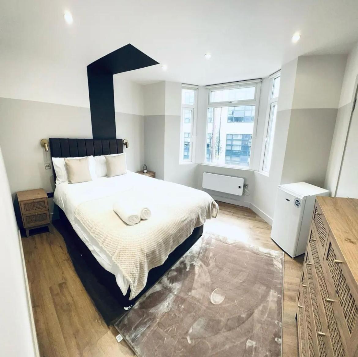 London South Charming Ensuite Look Like Hotel Designer Room Εξωτερικό φωτογραφία