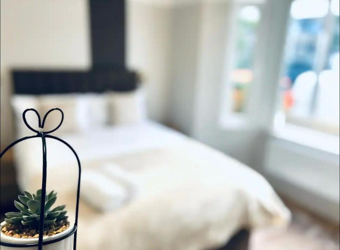 London South Charming Ensuite Look Like Hotel Designer Room Εξωτερικό φωτογραφία